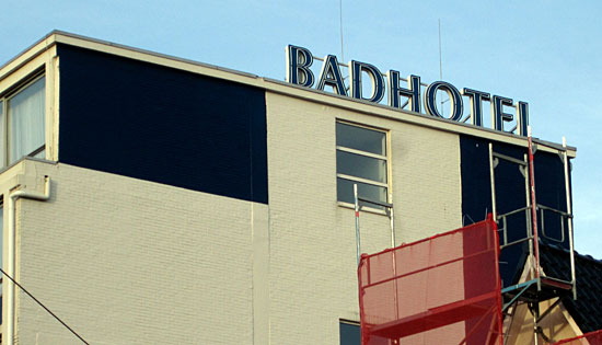 Badhotel