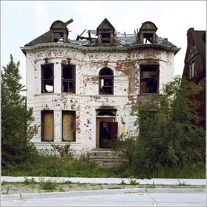 100-Abandoned-Houses
