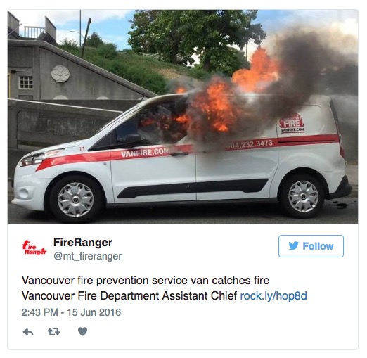 Ironía cósmica: el coche anti-incendios incendiado