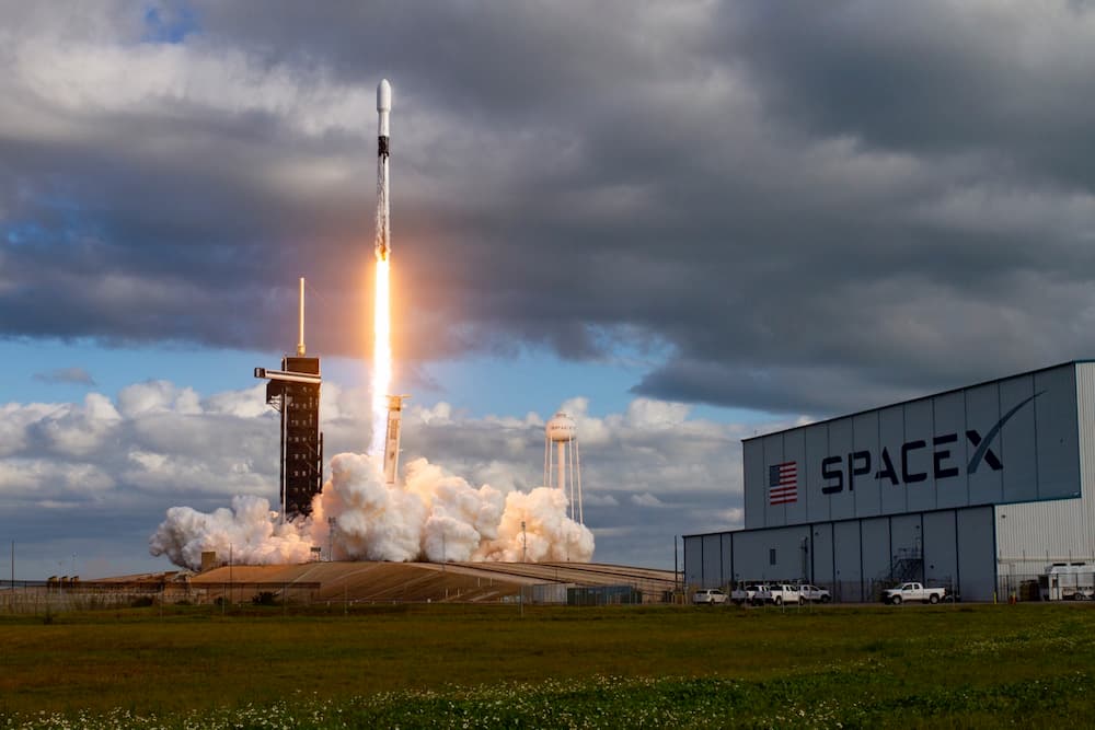 SpaceX termina 2020 con un récord de 26 lanzamientos | Microsiervos