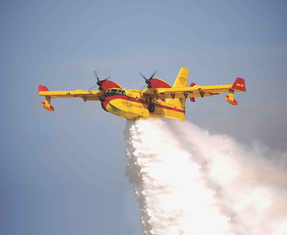 Impresión artística de un DHC-515 Firefighter en vuelo – De Havilland Canadá