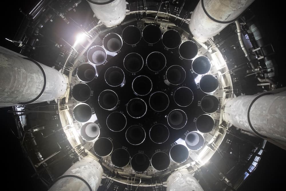 SpaceX completa con éxito el encendido estático de los 33 motores de la primera etapa de un Starship