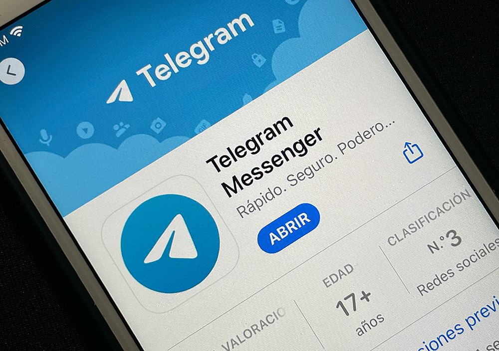 Telegram para iOS (CC)-by Alvy 2024