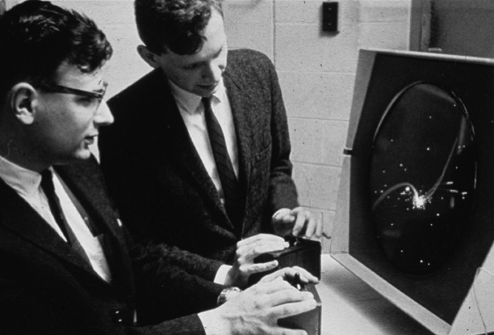 Revisitando el «Spacewar» del MIT, uno de los videojuegos míticos ahora recuperado mediante emulación