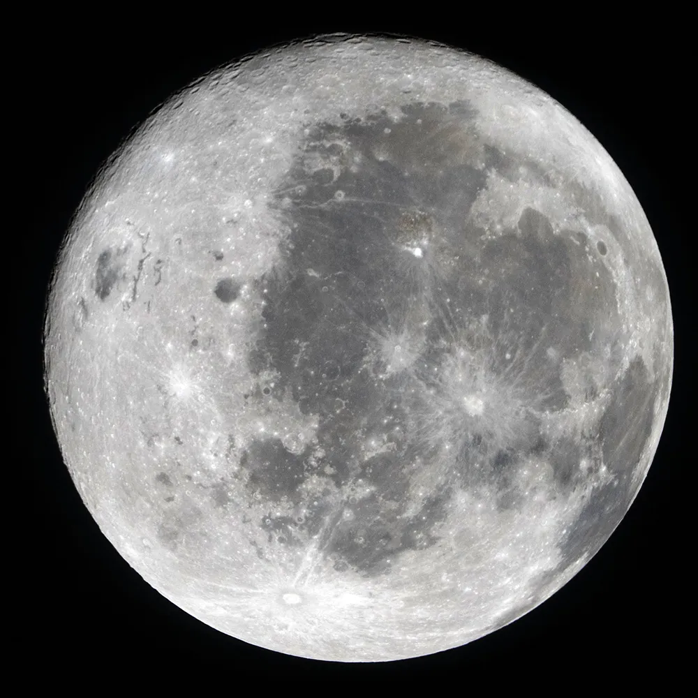 No, la tripulación de Artemisa II no será la primera en ver el lado oculto de la luna