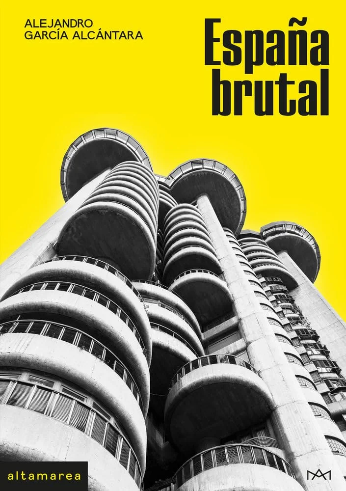 Portada del libro con el edificio Torres blancas de Madrid sobre un fondo amarillo