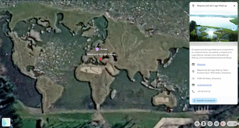 El mapamundi del Lago Klejtrup, un jardín con forma de mapa que puede verse desde el aire / Google Earth