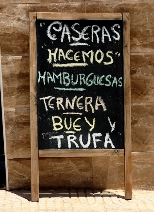 La «tienda de alimentación» que era en realidad el «reino» de las «comillas» (CC) Alvy La «tienda de alimentación» que era en realidad el «reino» de las «comillas» (CC) Alvy