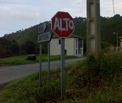 STOP = ALTO