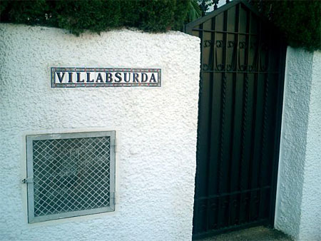 Villa-Absurda-1